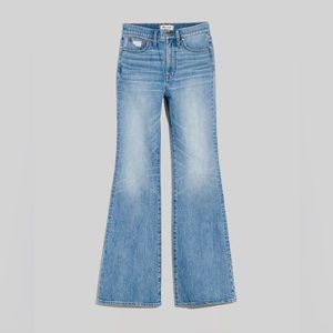 NWT Madewell Jeans: The Perfect Vintage Flare Jean in Delavan Wash.